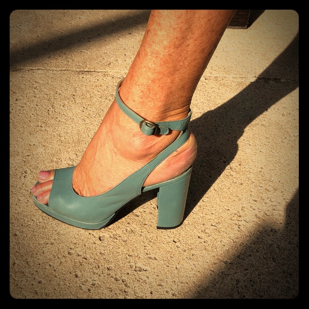D &G ankle strap shoes